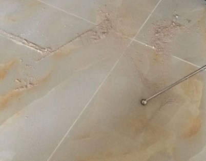 潍坊瓷砖空鼓维修公司分享粘合剂选择不当在瓷砖铺贴过程中可能导致以下问题